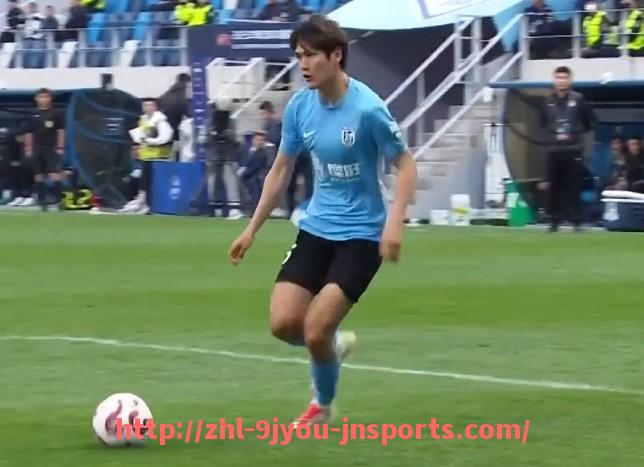 J9九游会登录入口-2024年法甲外援技术适应性分析及竞技表现评估